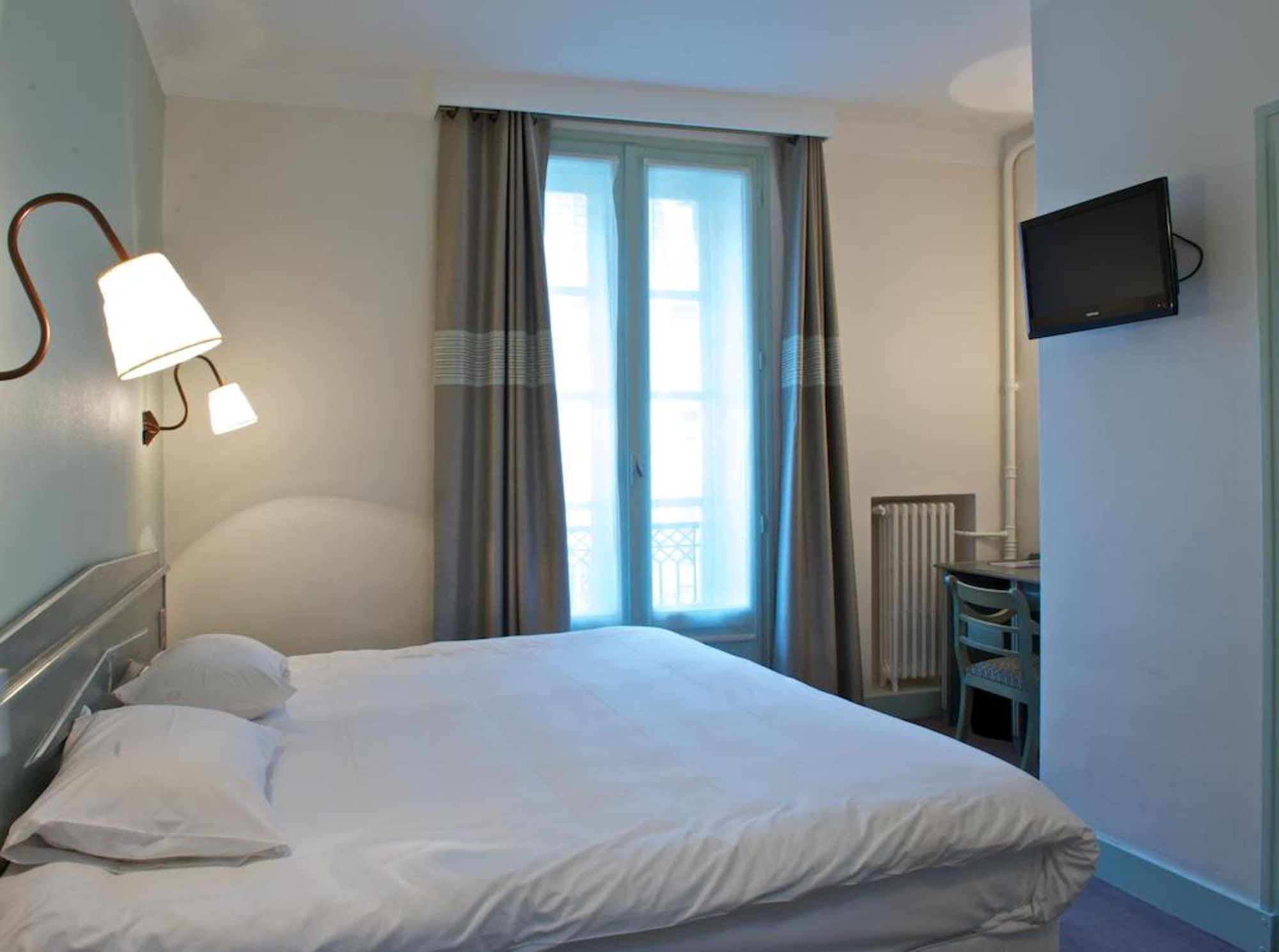 Hotel Le Roncevaux Pau Luaran gambar